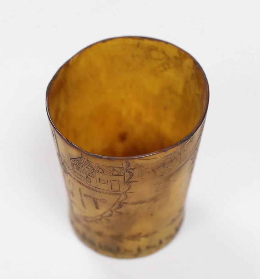 Folk Art - an engraved pictorial and inscribed ox horn tumbler, dated 1800, 7.5cms high